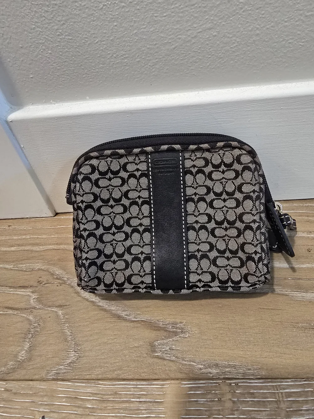 Y2K Coach Signature Canvas Cosmetic Bag - Black/Tan